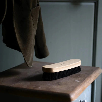 Andree Jardin | Clothes Brush