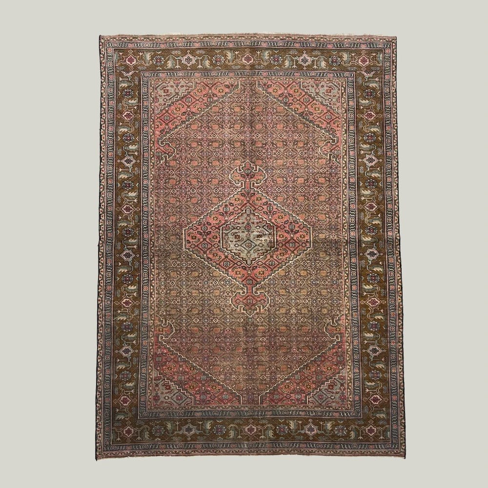 Hand Knotted Vintage Persian Shirazi Rug 312 | 282 x 192cm