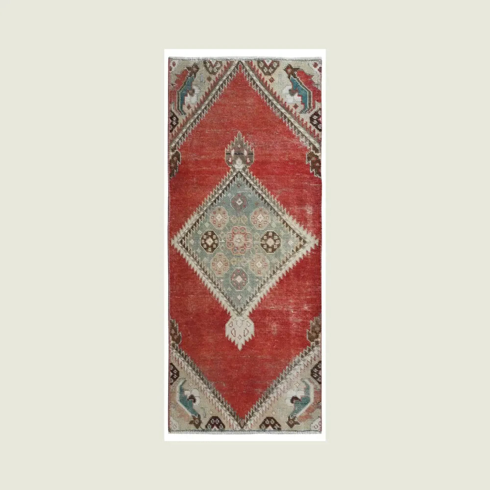 Hand Knotted Vintage Persian Shirazi Rug 37 | 141 x 58cm