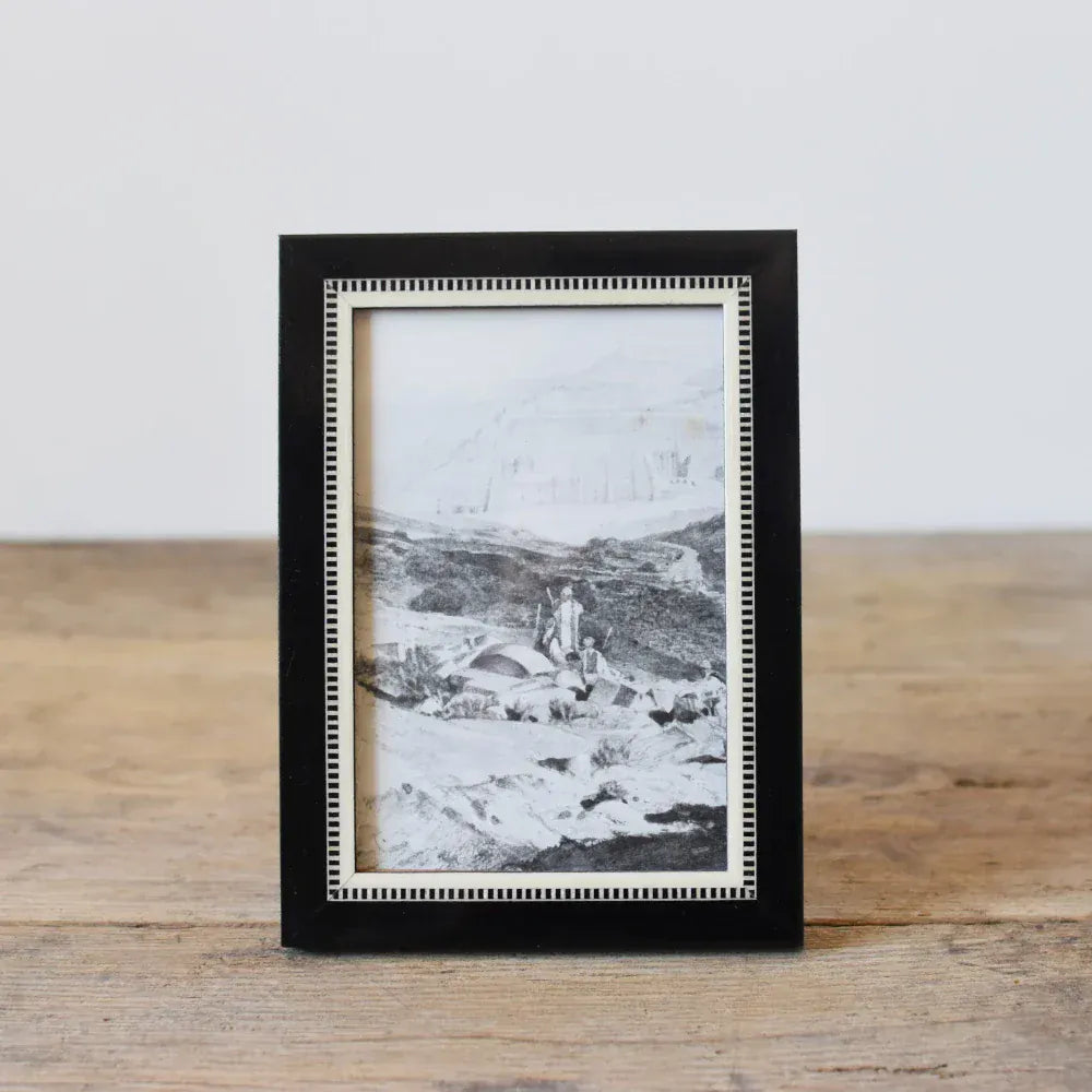 Natalini Mika Black Frame