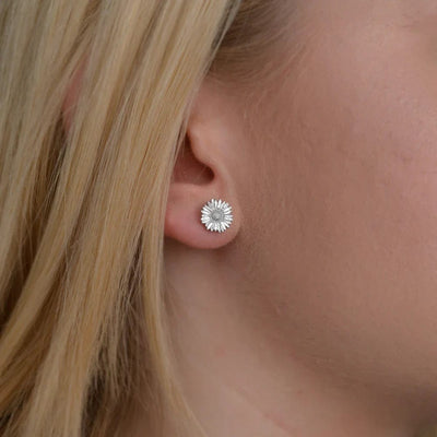 Silver Daisy Stud Earrings