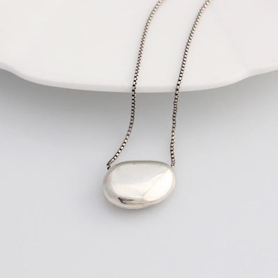 Louise Douglas | Flat Pebble Necklace