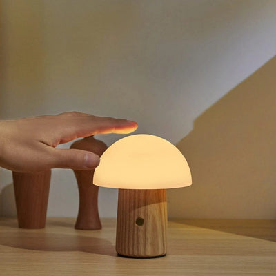 Alice Mushroom Lamp | White Ash