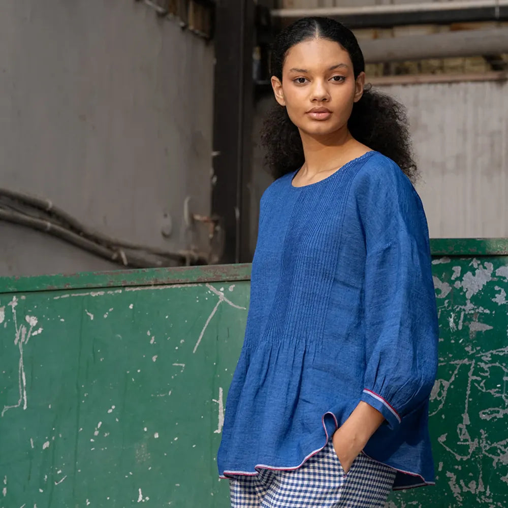 Amelia Linen Pintuck Top | Cobalt