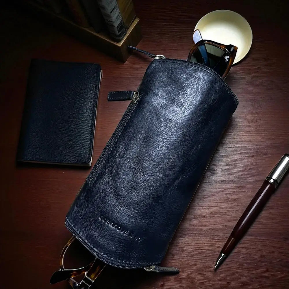Black Cosgrove & Co Glasses Case