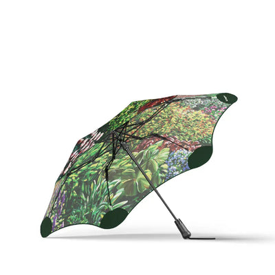 Blunt Metro | Karl Maughan