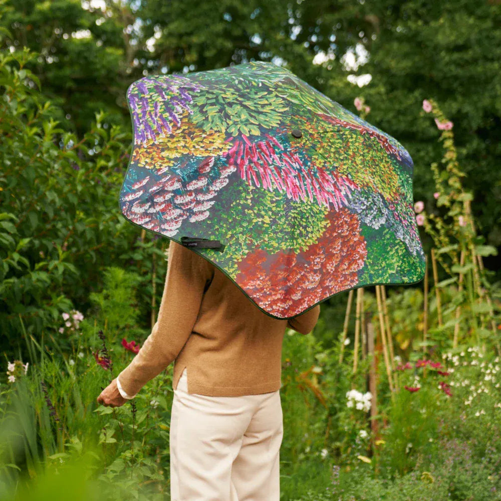 Blunt Metro | Karl Maughan