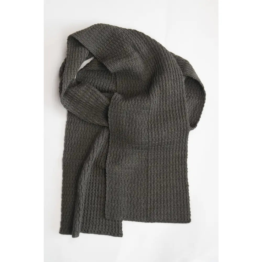 Cascade Scarf in Arapawa Blend | Ponga