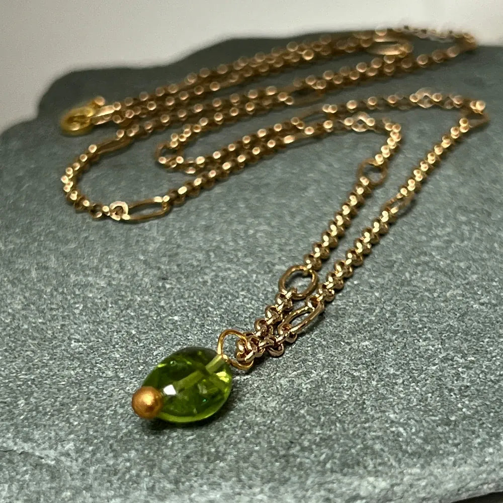 Long Ovala Chain with Peridot Semi Precious Stone