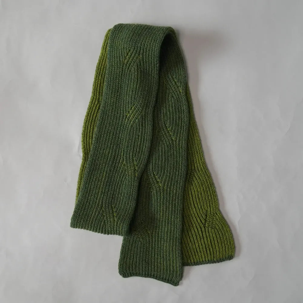 Meander Narrow Scarf | Totara Green