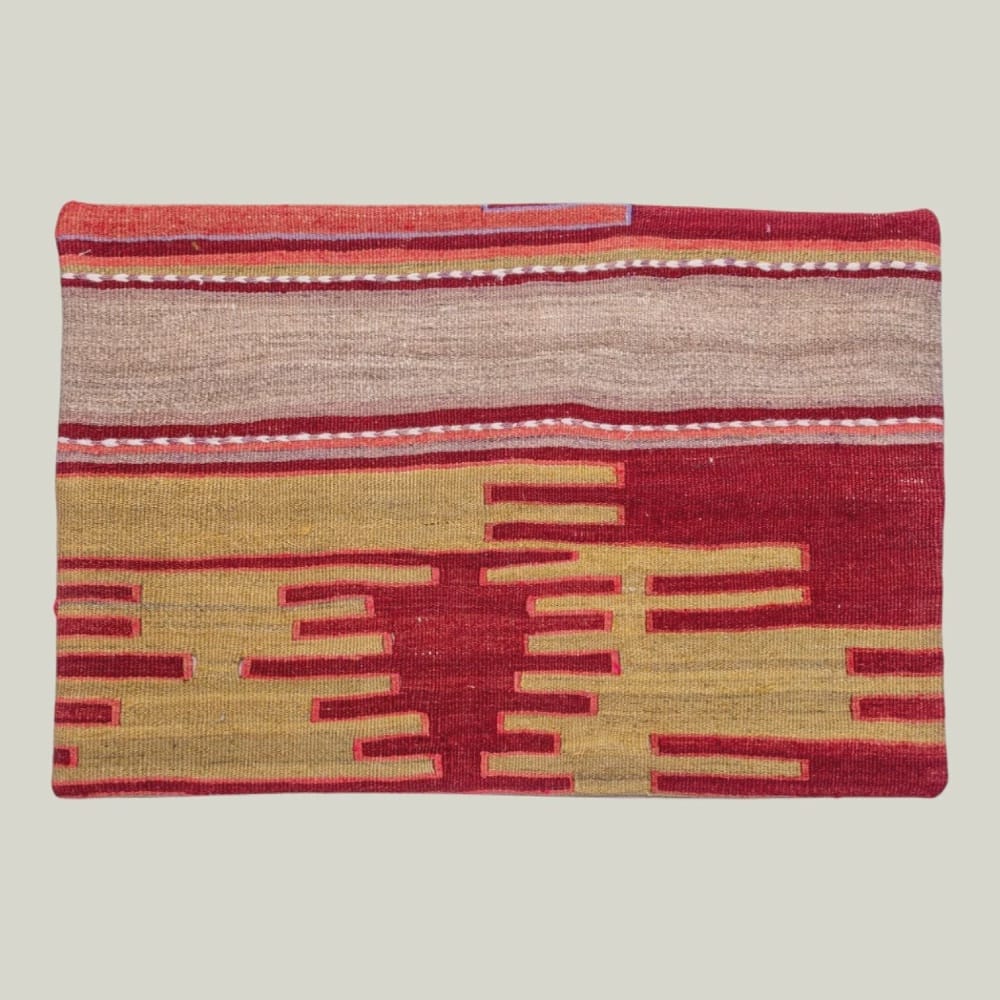 Vintage Turkish Kilim Cushion 940 | 40 x 60cm