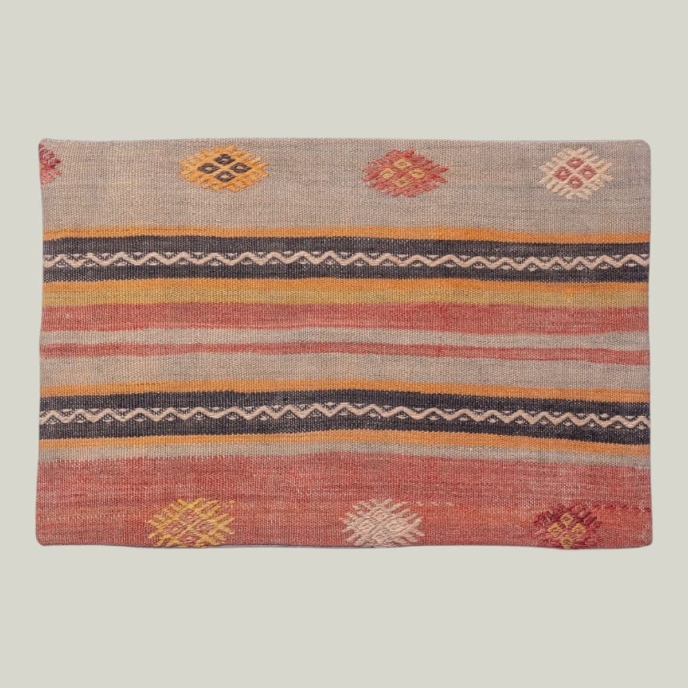 Vintage Turkish Kilim Cushion 964 | 40 x 60cm