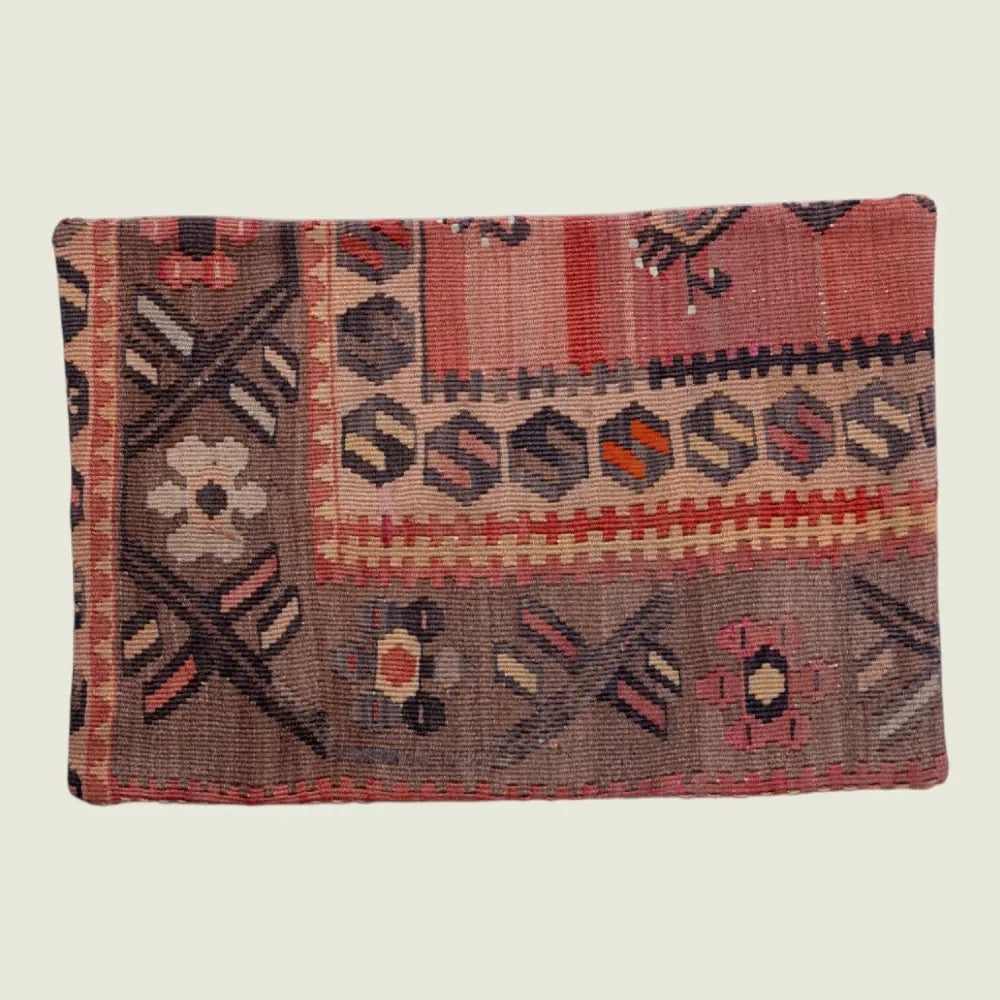 Vintage Turkish Kilim Cushion 982 | 40 x 60cm