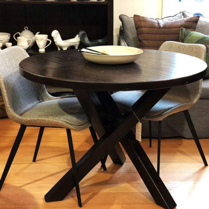  Santa Fe Round Dining Table in Oak | Cranfields Wellington