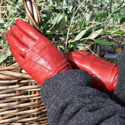 Italian Leather Silk Lined Gloves 2362 | Red