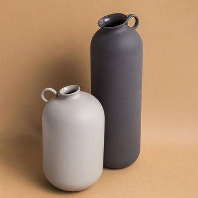 Medium Flugen Vase - White