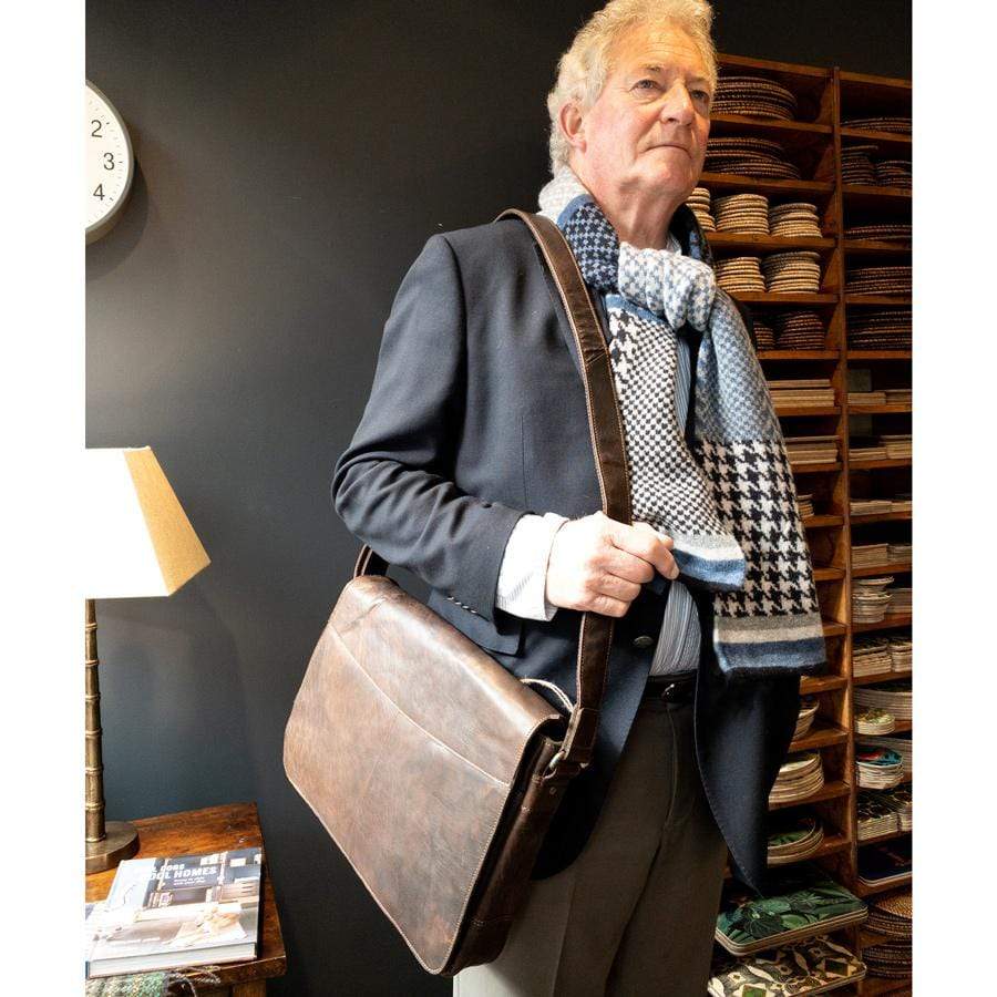 Ottawa Fliptop Leather Satchel